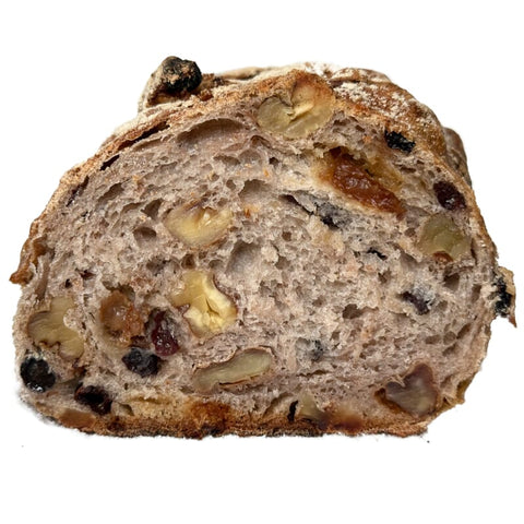 Pain au levain aux noix et raisins