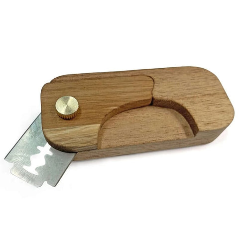 Couteau à pâte à levain