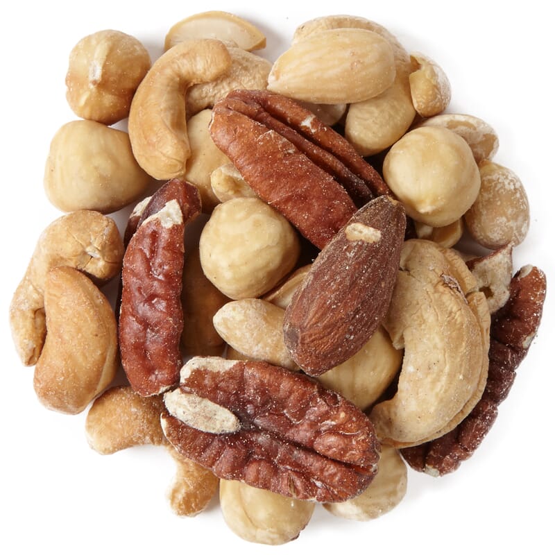 Mélange de noix grillées avec cacahuètes